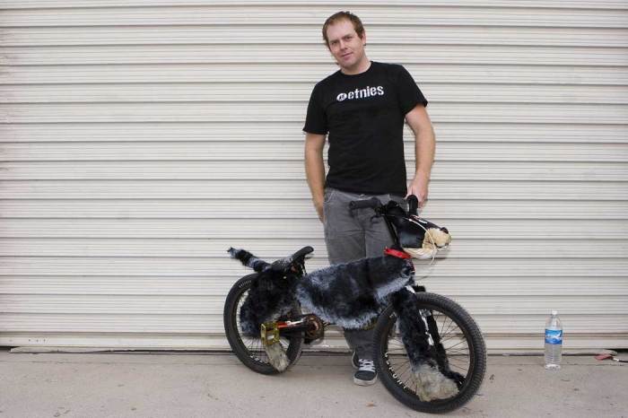 Photo stolen from TransWorld BMX.