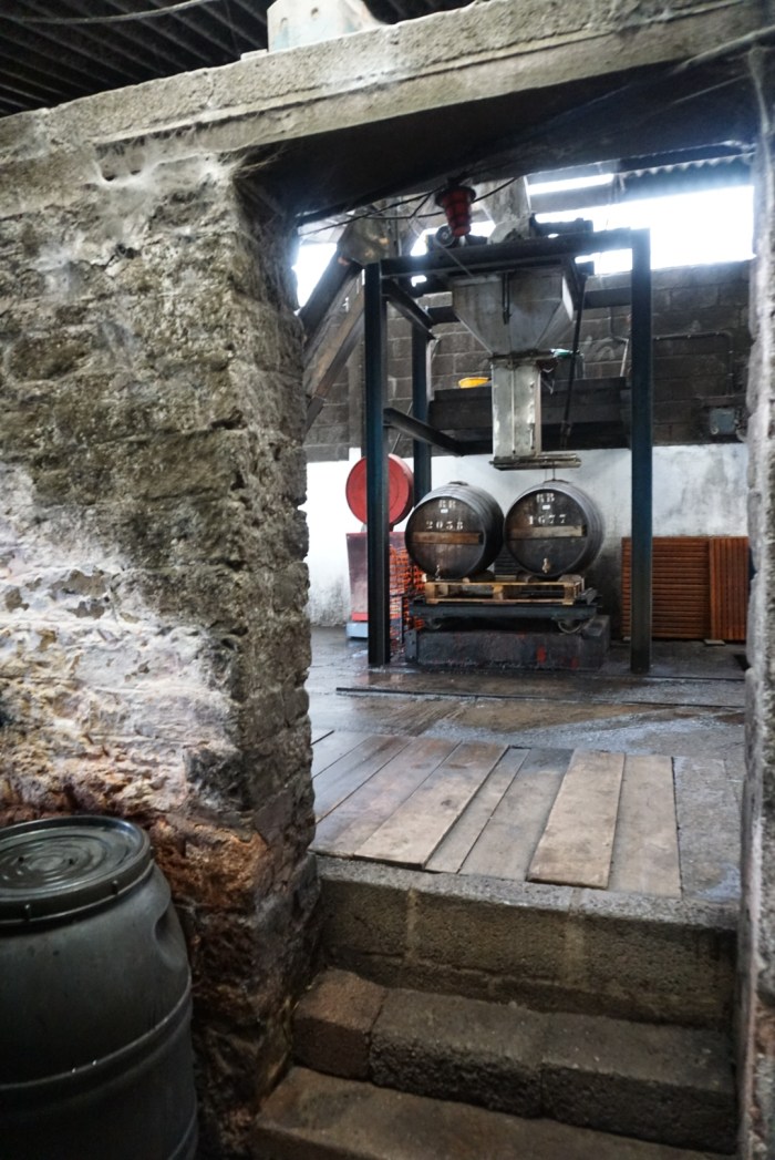 fbef278e-049c-4556-b204-95162f44bdbf